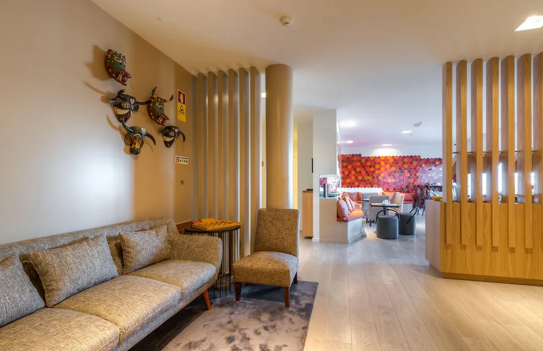 Hotel Spot Family Suites-1